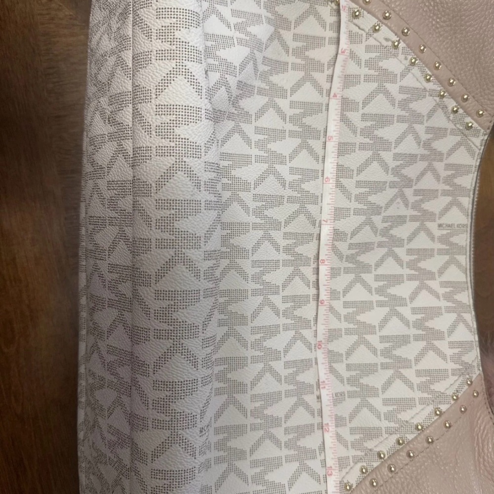 Michael Kors Beige and Pink Shoulder Bag - Picture 8 of 10
